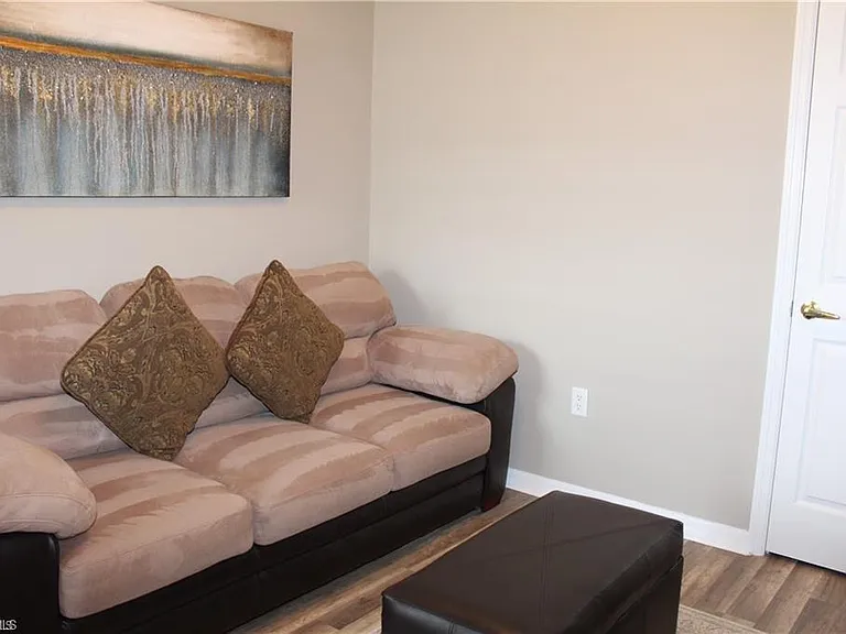 1400 Tiffany Ln #2406 — Photo 14