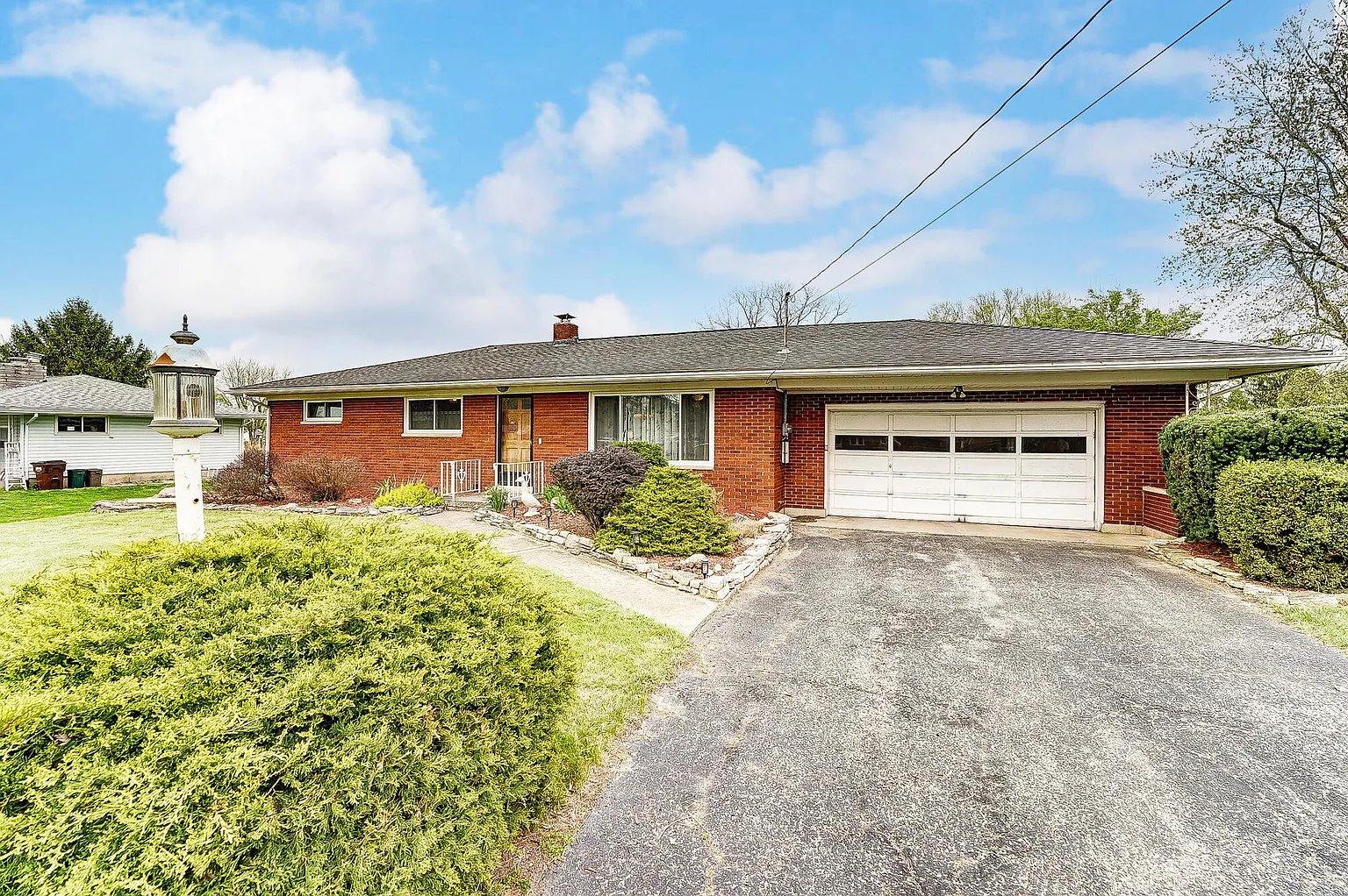 514 Candace Dr photo 1
