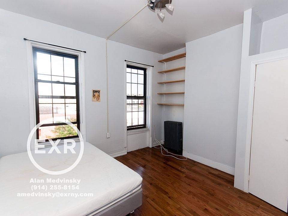 2nd image of 34 Irving Ave APT 2L