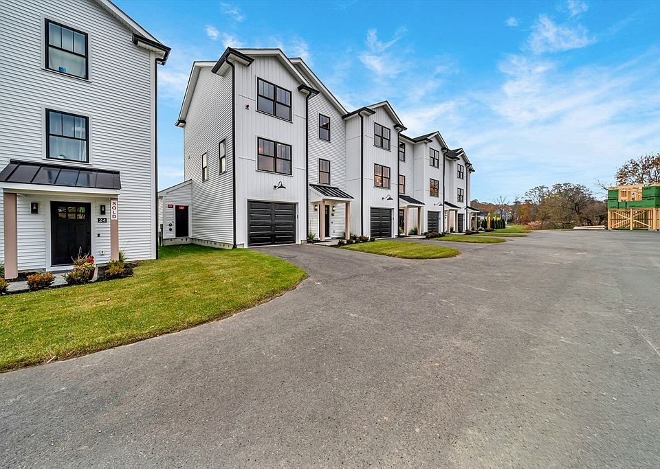 1st image of 5 Birch Brook Rd #5