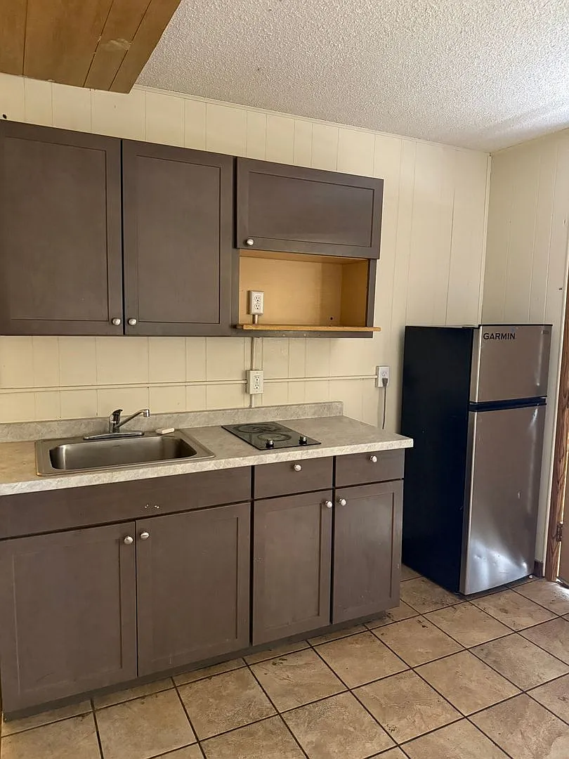 White Eagle Apartments 2110 S Broadway Cortez Co 81321 — Photo 2