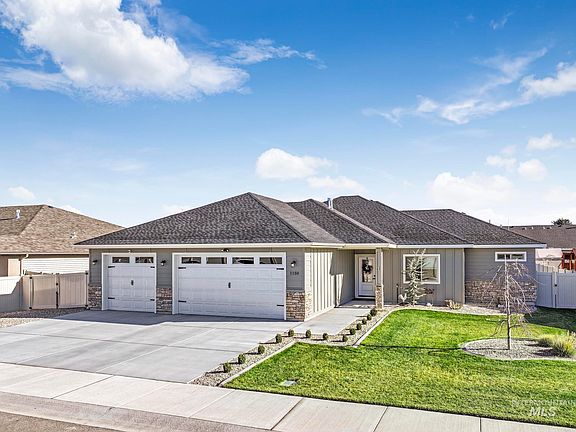 2nd image of 1150 Woodland Meadows Way