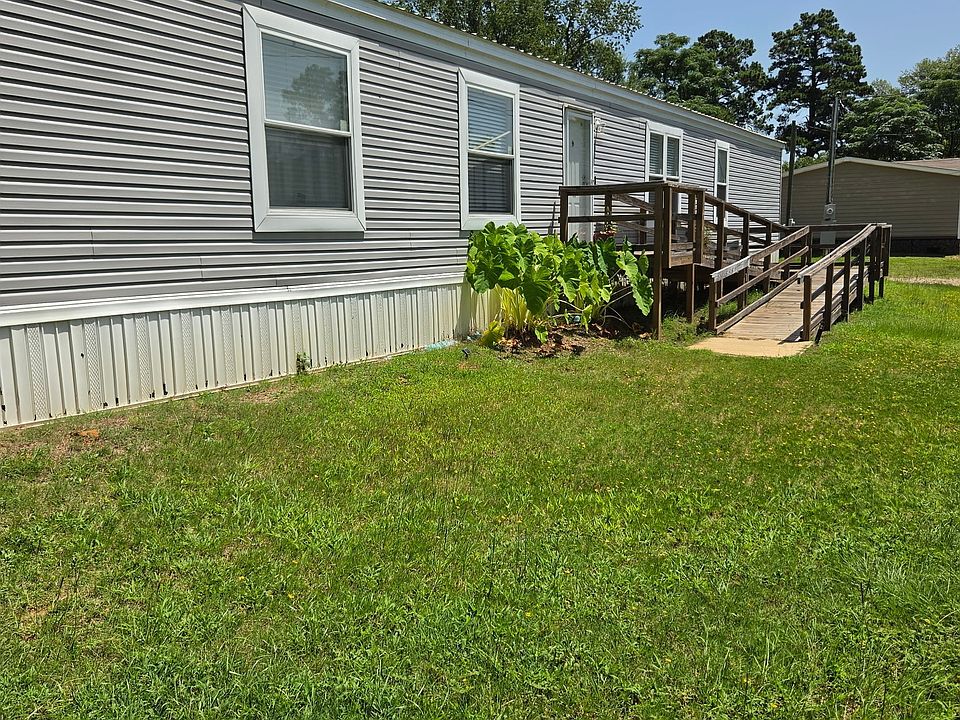 1st image of 310 Randall Ave