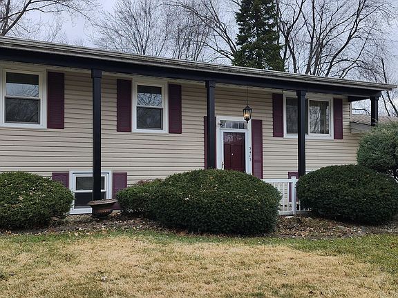 3rd image of 3403 W 77th Pl