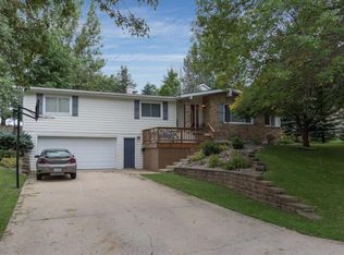 518 W High St, Spring Valley, MN 55975