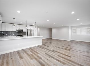 3465 Hinahina St, Honolulu, HI 96816