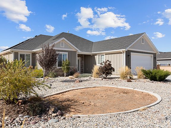 2nd image of 4701 N 2525 W