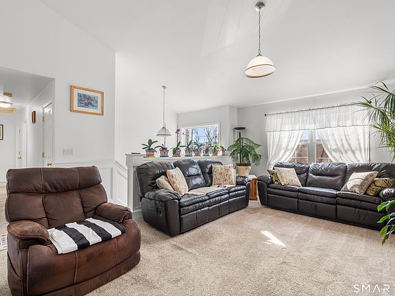 5th image of 86 Hyde Street