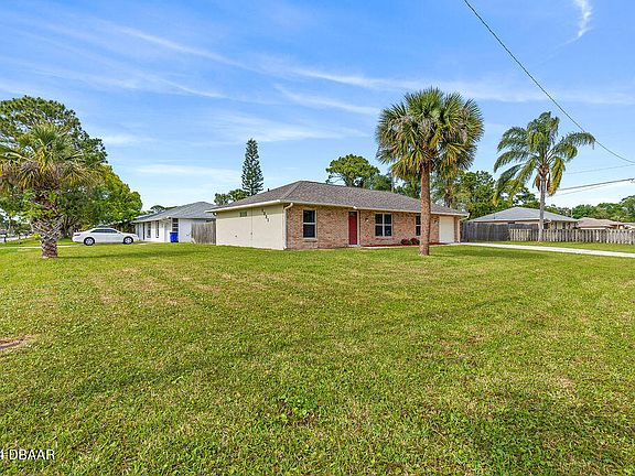 2nd image of 1331 Victory Palm Dr