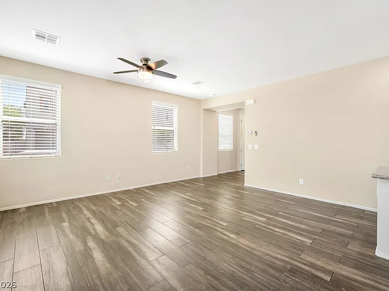 6318 Bijah Spring Ave — Photo 5