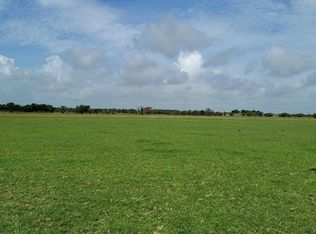 5801 Mieth Rd, Sealy, TX 77474