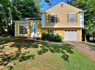611 Ashton Ln, Lawrenceville, GA 30044