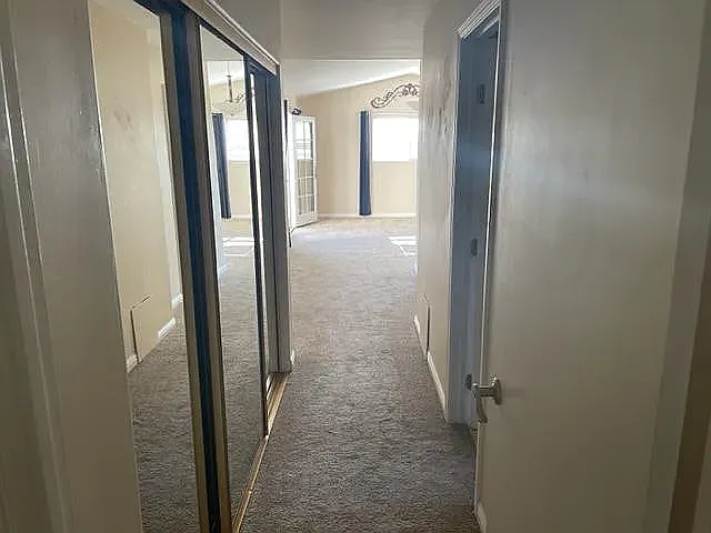 Entry into Master Suite