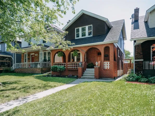 1249 Moy Ave, Windsor, ON N8X 4S4