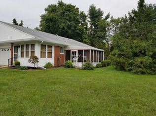 537B Lilac Ln, Whiting, NJ 08759