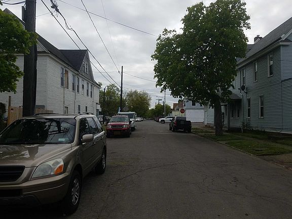 5th image of 167 Grace St