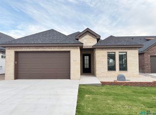 1111 E Aventura Ln, Hobbs, NM 88240