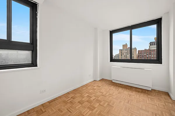 Rented by Compass | media 19