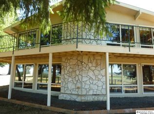 8220 Helmick Rd, Monmouth, OR 97361