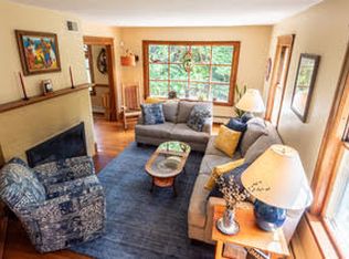 82 Prairie Ave #1, Auburndale, MA 02466
