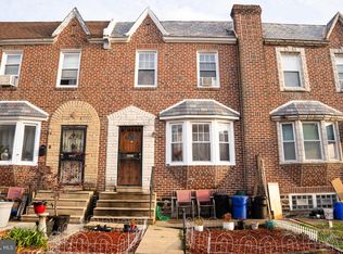 5935 Lawndale St, Philadelphia, PA 19120