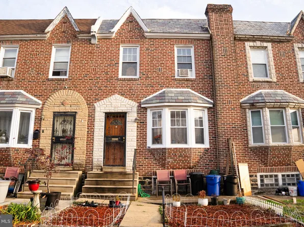 5935 Lawndale St, Philadelphia, PA 19120