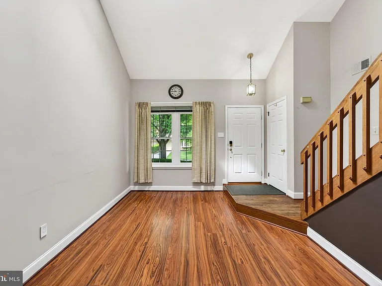 3 Oak Leaf Ln — Photo 8