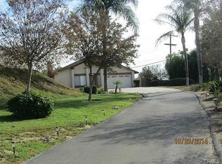 5980 Winncliff Dr, Riverside, CA 92509