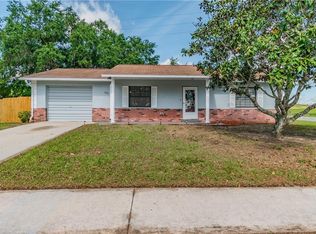 7251 Applegate Dr, Zephyrhills, FL 33540