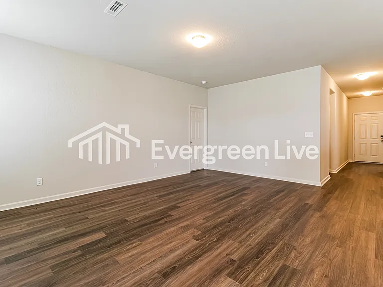 3057 Emerald Park Trl — Photo 5