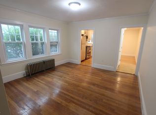 15 Seagrave Rd #1, Cambridge, MA 02140