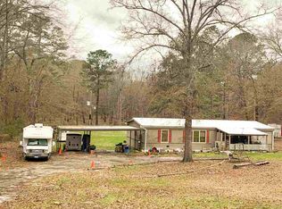 2255 Snapdragon Rd, Ore City, TX 75683