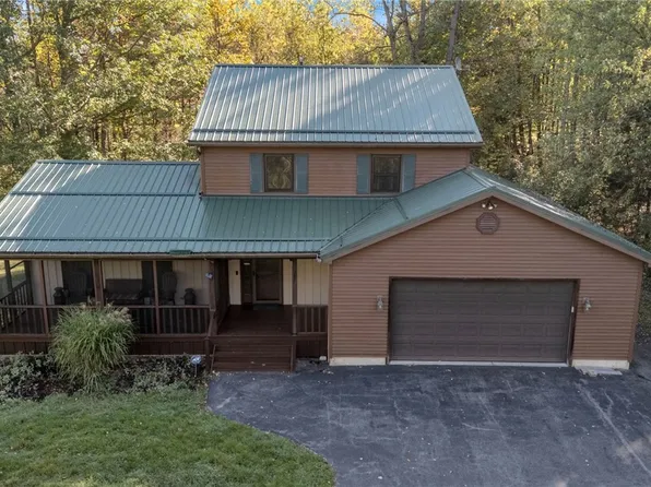 11142 Crego Rd, Akron, NY 14001