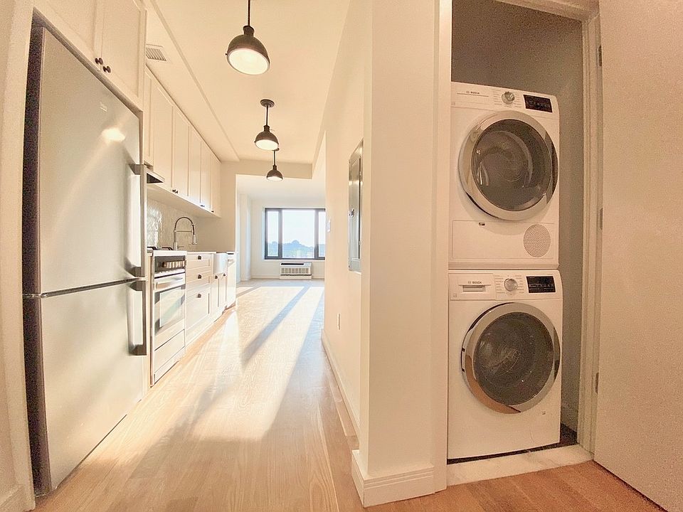 1st image of 409 Eastern Pkwy APT 606