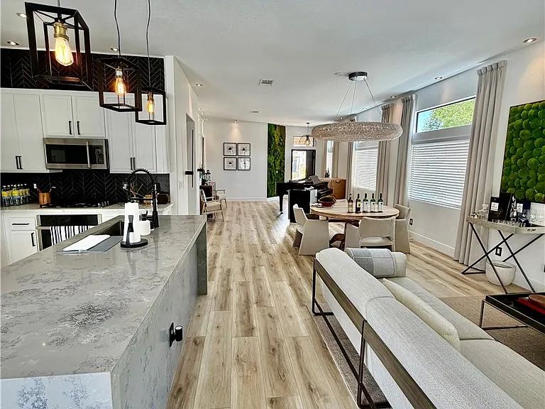10317 Summer River Ave — Photo 3
