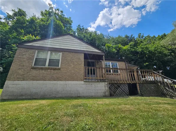 12 Bellbridge Rd, Elizabeth, PA 15037