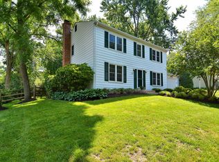 208 Currier Dr, Rockville, MD 20850