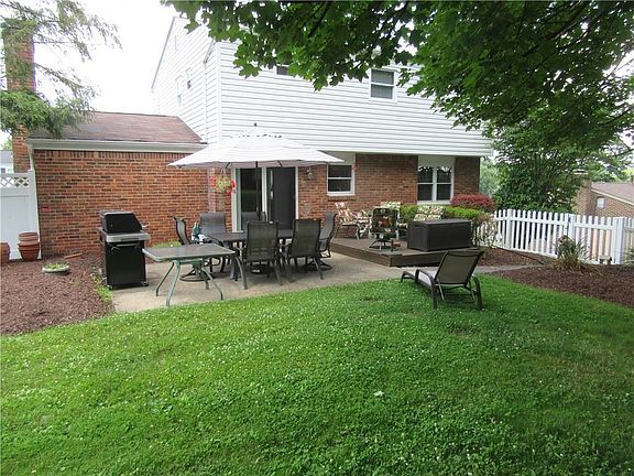 4th image of 18 Cambridge Dr