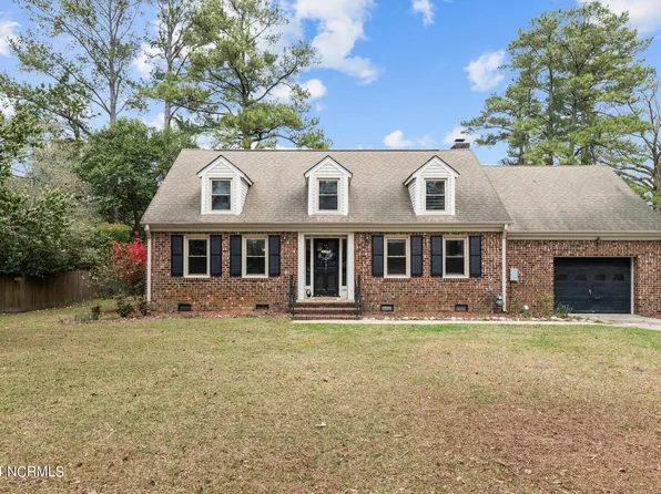 297 Shoreline Drive, New Bern, NC 28562