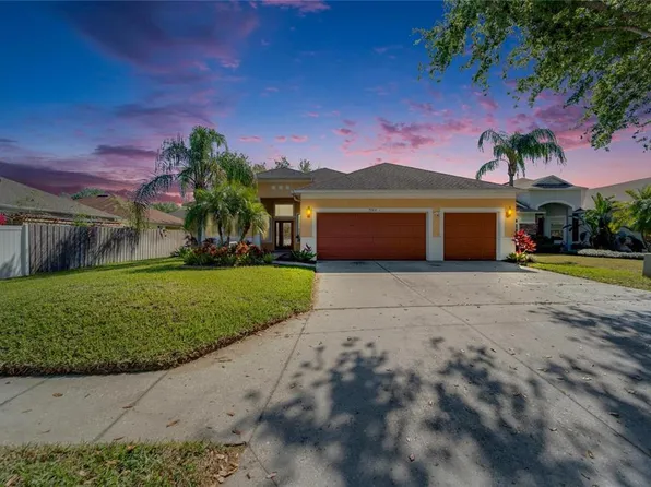 9504 Laurel Ledge Dr, Riverview, FL 33569