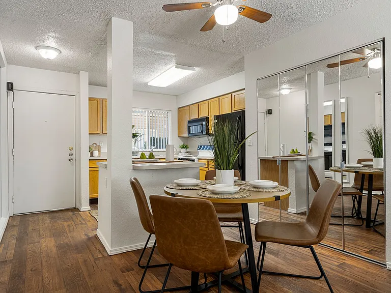 Deerfield Estates - First Months Rent FREE *Select Units Only* — Photo 43