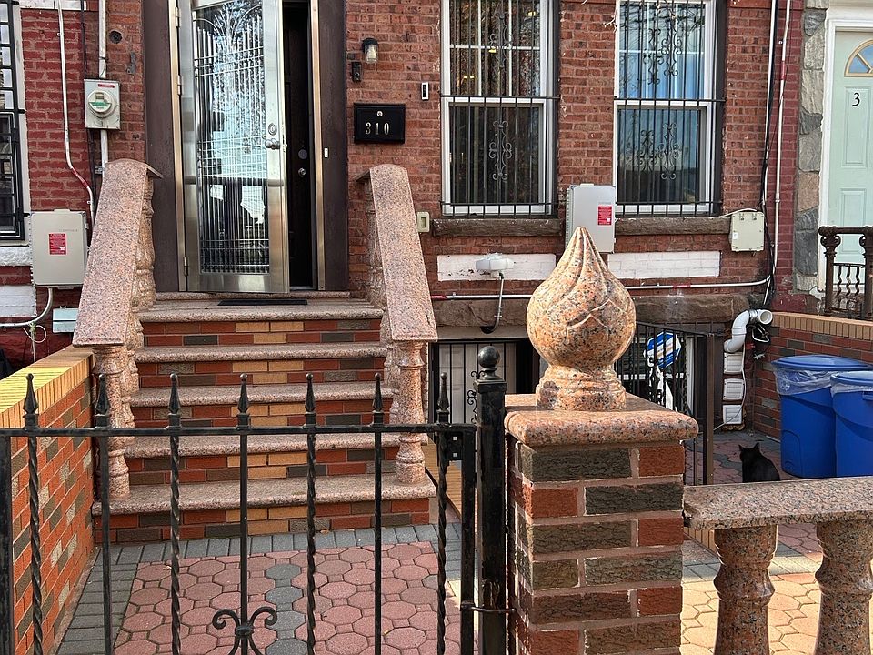 1st image of 310 Van Siclen Ave #1