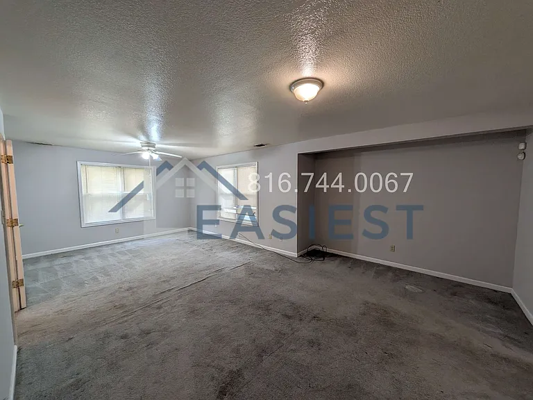 3404 Wayne Ave — Photo 6