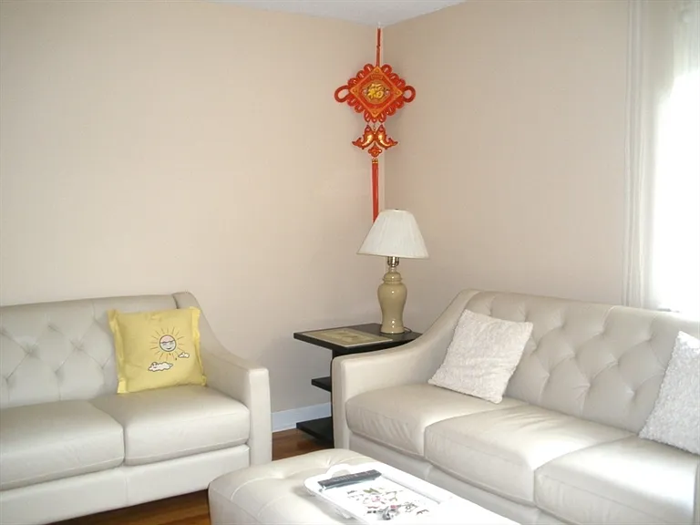 28 Saint Paul St #6 — Photo 3