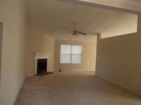 4th image of 3598 Portsmouth Cir