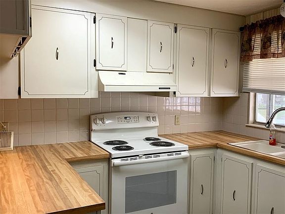 5th image of 3222 Citrus Ln #1406