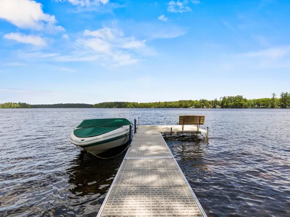28 E Eleanor Avenue, Standish, ME 04084
