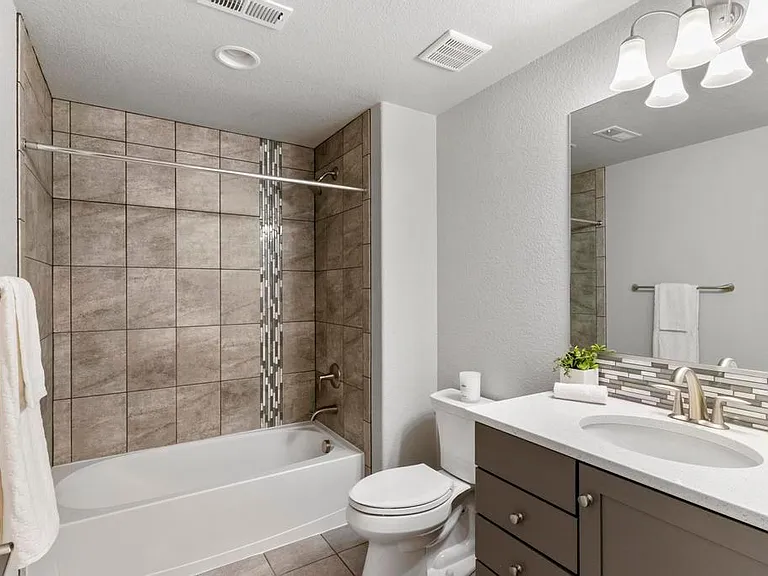 15922 Lake Mist Dr — Photo 13
