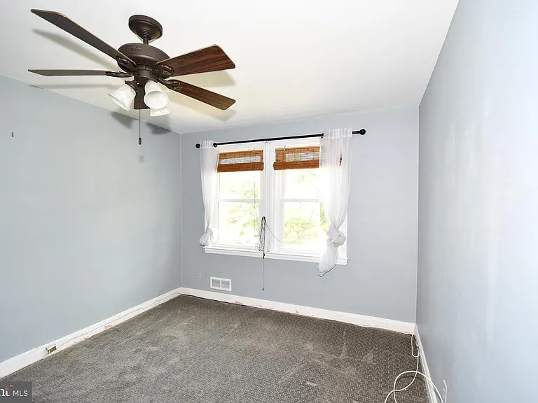 1410 N Forest Park Ave — Photo 22