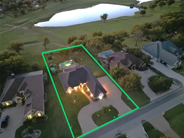 6410 Pinehurst Dr, Granbury, TX 76049